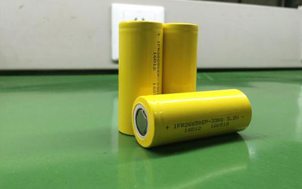 什么是多串數智能動力鋰電池板